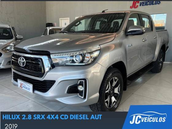 TOYOTA HILUX 2.8 SRX 4X4 CD 16V DIESEL 4P AUTOMÁTICO